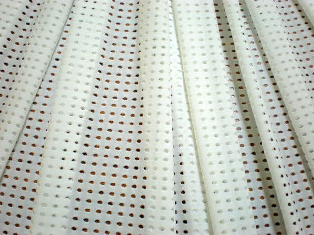 2.White Athletic Mesh